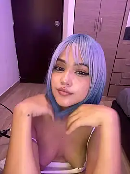 Snapshot of alisson_carolina73 chatting on 12.15.24 alisson carolina73 online show from 12.15.24