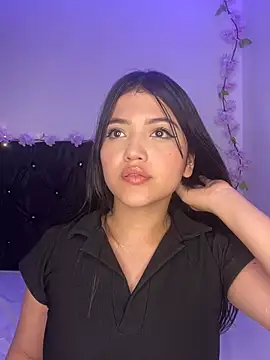 Snapshot of alisson_carolina73 chatting on 01.17.25 alisson carolina73 online show from 01.17.25