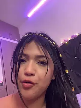 Snapshot of alisson_carolina73 chatting on 01.26.25 alisson carolina73 online show from 01.26.25