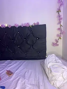 Snapshot of alisson_carolina73 chatting on 01.26.25 alisson carolina73 online show from 01.26.25