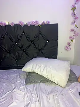 Snapshot of alisson_carolina73 chatting on 01.26.25 alisson carolina73 online show from 01.26.25