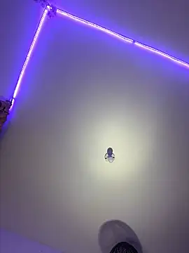 Snapshot of alisson_carolina73 chatting on 02.04.25 alisson carolina73 online show from 02.04.25