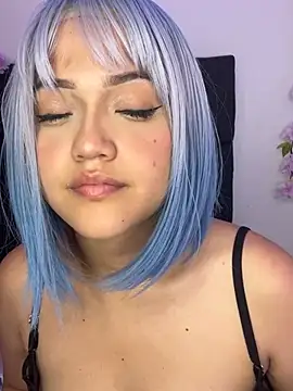 Snapshot of alisson_carolina73 chatting on 02.07.25 alisson carolina73 online show from 02.07.25