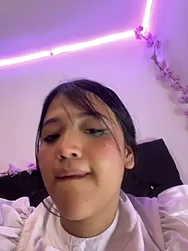 Snapshot of alisson_carolina73 chatting on 02.13.25 alisson carolina73 online show from 02.13.25