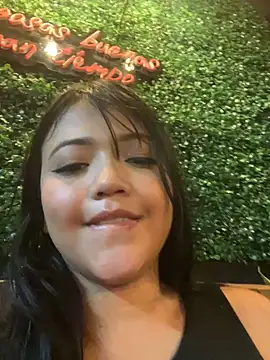 Snapshot of alisson_carolina73 chatting on 02.16.25 alisson carolina73 online show from 02.16.25