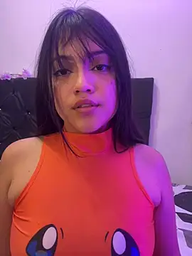 Snapshot of alisson_carolina73 chatting on 02.22.25 alisson carolina73 online show from 02.22.25