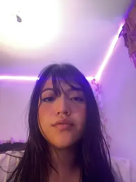 Snapshot of alisson_carolina73 chatting on 02.23.25 alisson carolina73 online show from 02.23.25