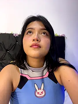 Snapshot of alisson_carolina73 chatting on 09.13.25 alisson carolina73 online show from 09.13.25