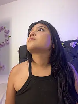 Snapshot of alisson_carolina73 chatting on 09.28.25 alisson carolina73 online show from 09.28.25