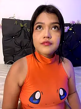 Snapshot of alisson_carolina73 chatting on 10.03.25 alisson carolina73 online show from 10.03.25