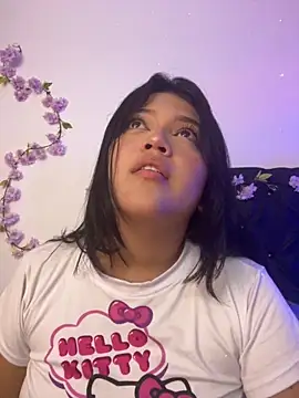 Snapshot of alisson_carolina73 chatting on 10.17.25 alisson carolina73 online show from 10.17.25