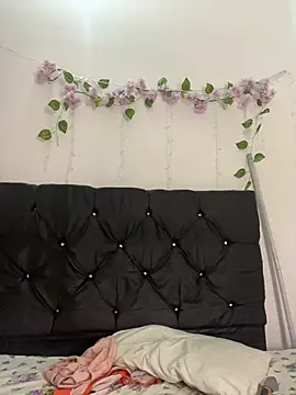 Snapshot of alisson_carolina73 chatting on 03.01.26 alisson carolina73 online show from 03.01.26