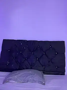 alisson carolina73 online show from 03.21.26