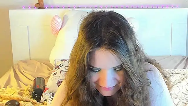 kuraii1  online show from 01.19.25