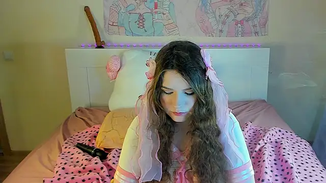 kuraii1  online show from 03.06.25