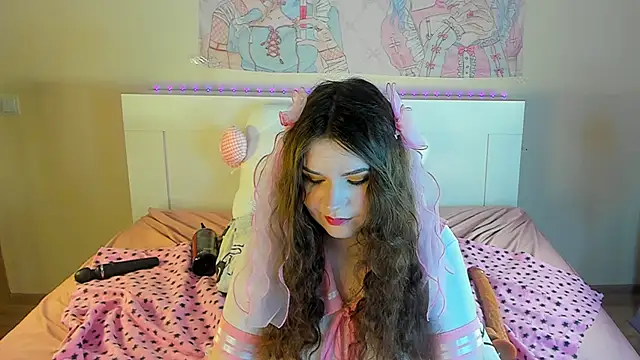 kuraii1  online show from 03.14.25