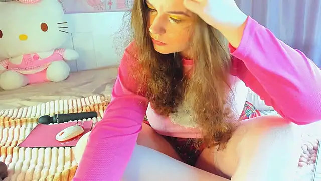 kuraii1  online show from 12.20.25