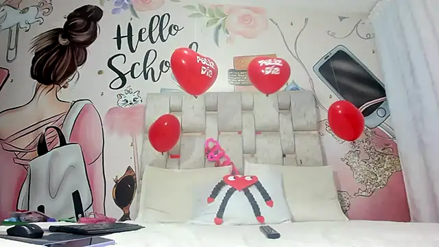 KOURTNEY-- online show from 02.15.25