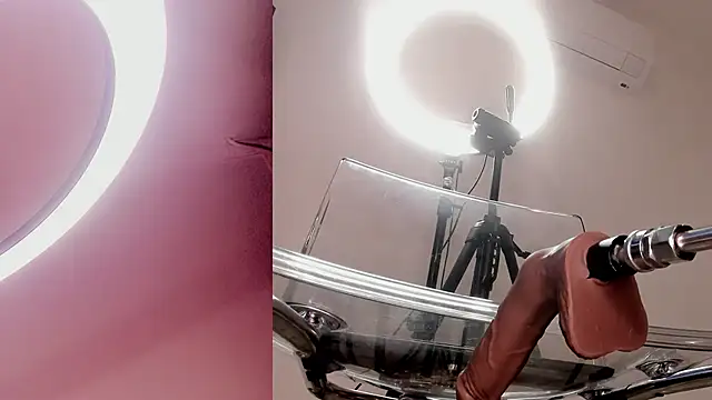 zoe backer online show from 03.27.26