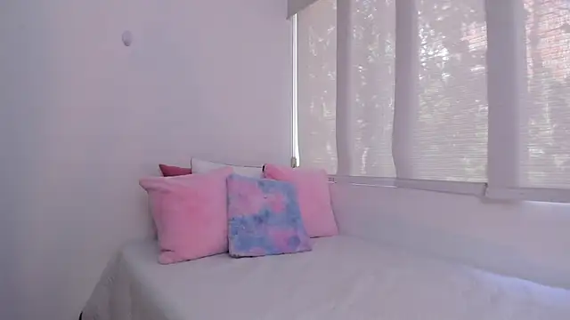 Snapshot of Brisa_blue chatting on 01.14.25 Brisa blue online show from 01.14.25