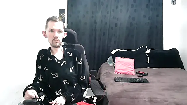 Snapshot of Sophia_and_Thomas chatting on 02.20.25 Sophia and Thomas online show from 02.20.25