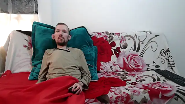 Snapshot of Sophia_and_Thomas chatting on 03.12.26 Sophia and Thomas online show from 03.12.26