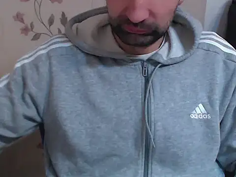 Leo 1617 online show from 02.15.26