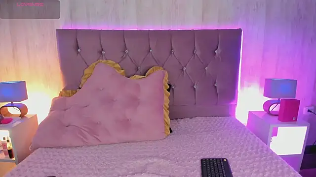 Karito-28 online show from 09.10.25