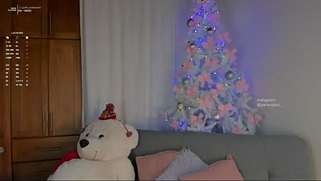 Snapshot of Heyloreley chatting on 12.05.24 Heyloreley online show from 12.05.24