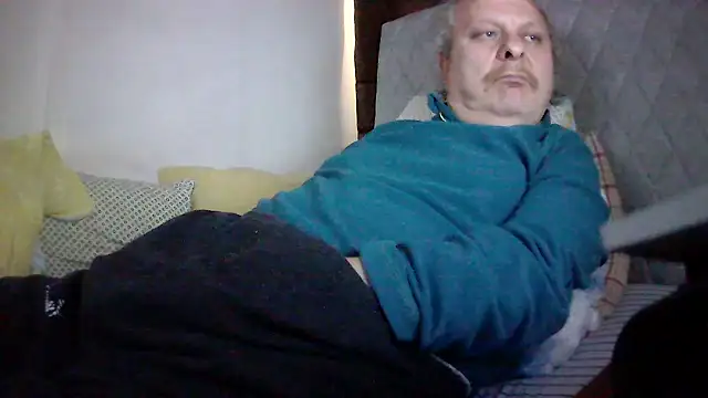 amylrmm1903 online show from 04.23.26