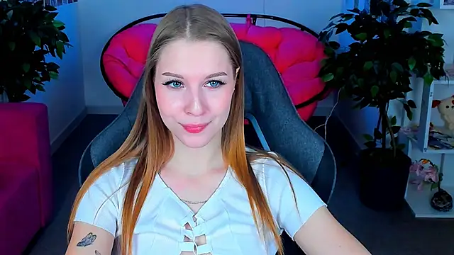 CuteMousee online show from 12.17.24