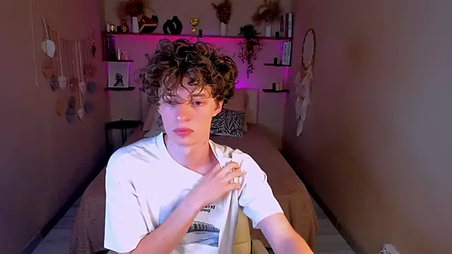Snapshot of LukeSweet chatting on 07.24.26 LukeSweet online show from 07.24.26
