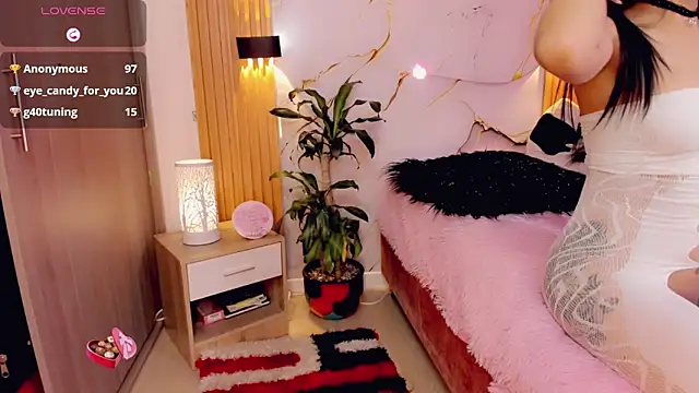 Snapshot of BrendaSquirtx chatting on 01.08.25 BrendaSquirtx online show from 01.08.25