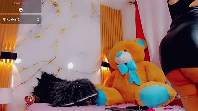 Snapshot of BrendaSquirtx chatting on 02.20.25 BrendaSquirtx online show from 02.20.25