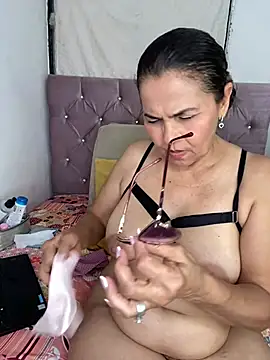 Nadia-melej online show from 04.05.26