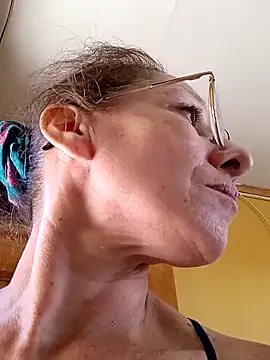 Snapshot of JessyCospXXX chatting on 02.16.26 JessyCospXXX online show from 02.16.26