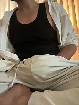 Snapshot of sxssxssxs@xh chatting on 10.13.25 sxssxssxsxh online show from 10.13.25