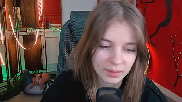 TinaDavil online show from 01.09.25