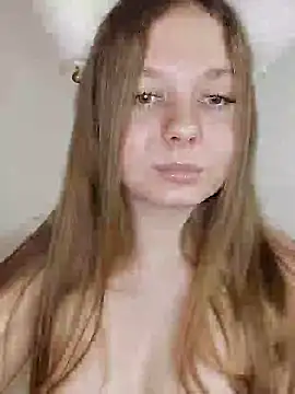 Snapshot of Ekaterina27 chatting on 12.05.24 Ekaterina27 online show from 12.05.24