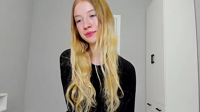 minidivaa  online show from 01.22.25