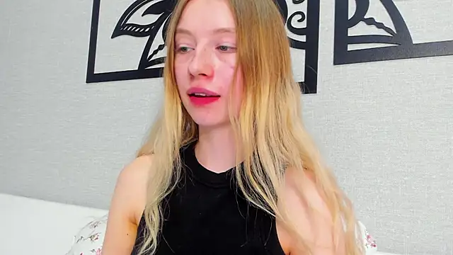 minidivaa  online show from 02.07.25