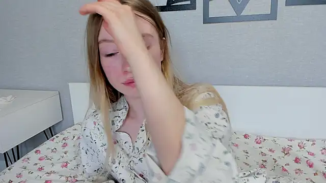 minidivaa  online show from 03.01.25