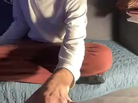 4small4inchlol online show from 01.04.25