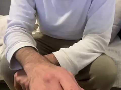 4small4inchlol online show from 03.10.26