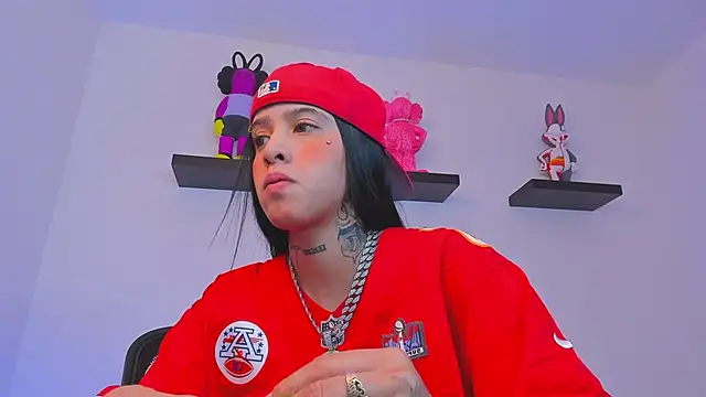 Gangster Girl online show from 03.15.25