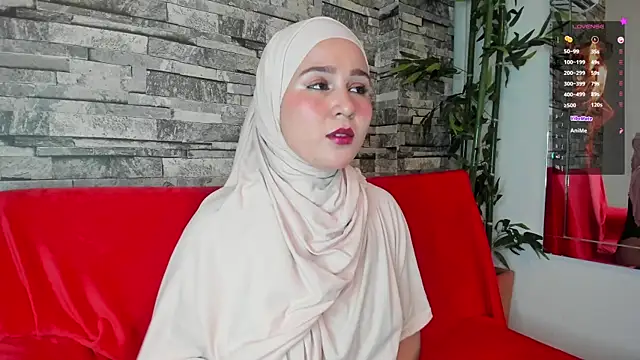 Snapshot of SamiQuest chatting on 01.24.25 SamiQuest online show from 01.24.25