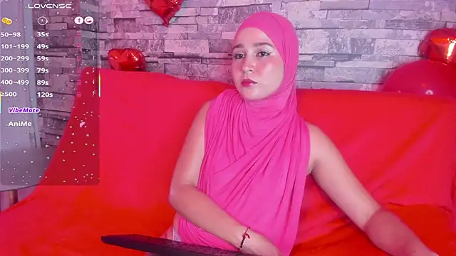 Snapshot of SamiQuest chatting on 02.08.25 SamiQuest online show from 02.08.25