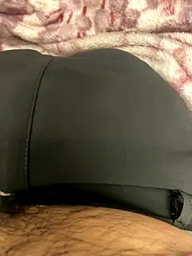 Snapshot of Mrspolla333 chatting on 11.21.25 Mrspolla333 online show from 11.21.25