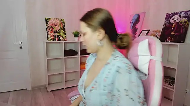 Snapshot of Lasly_Fox chatting on 02.18.26 Lasly Fox online show from 02.18.26