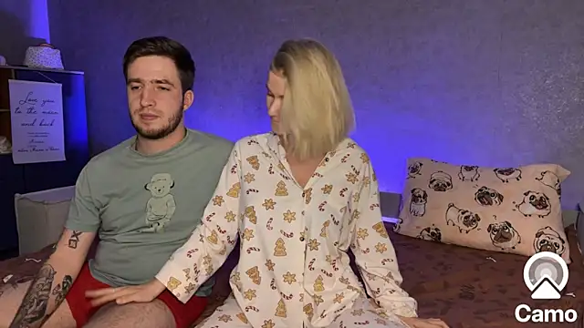 Snapshot of Adelovenick chatting on 12.11.24 Adelovenick online show from 12.11.24